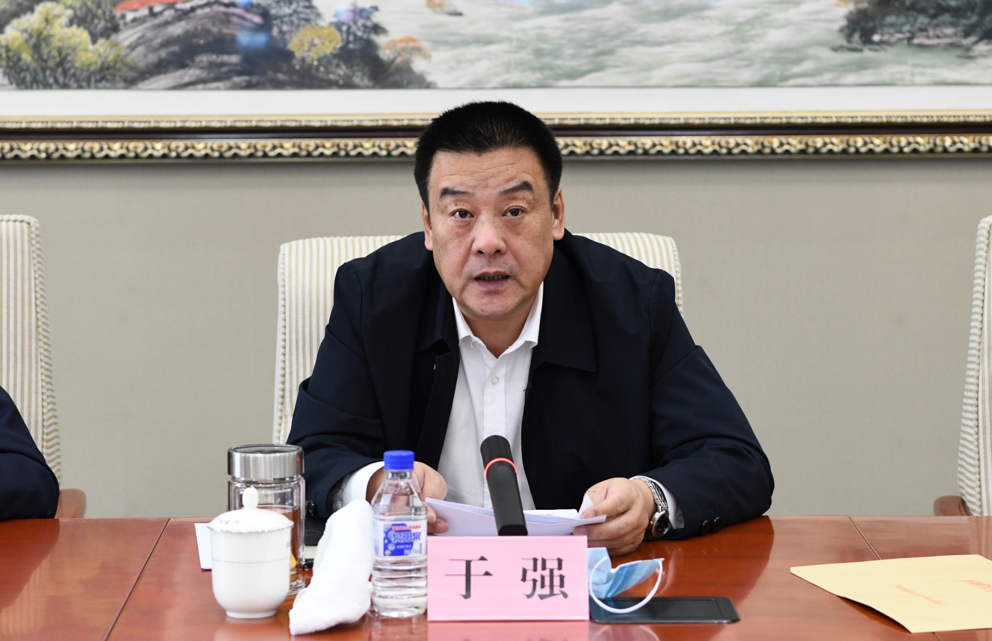 【松原】于强在"链长制"工作专题会议上强调以"五化"工作法落实"链长