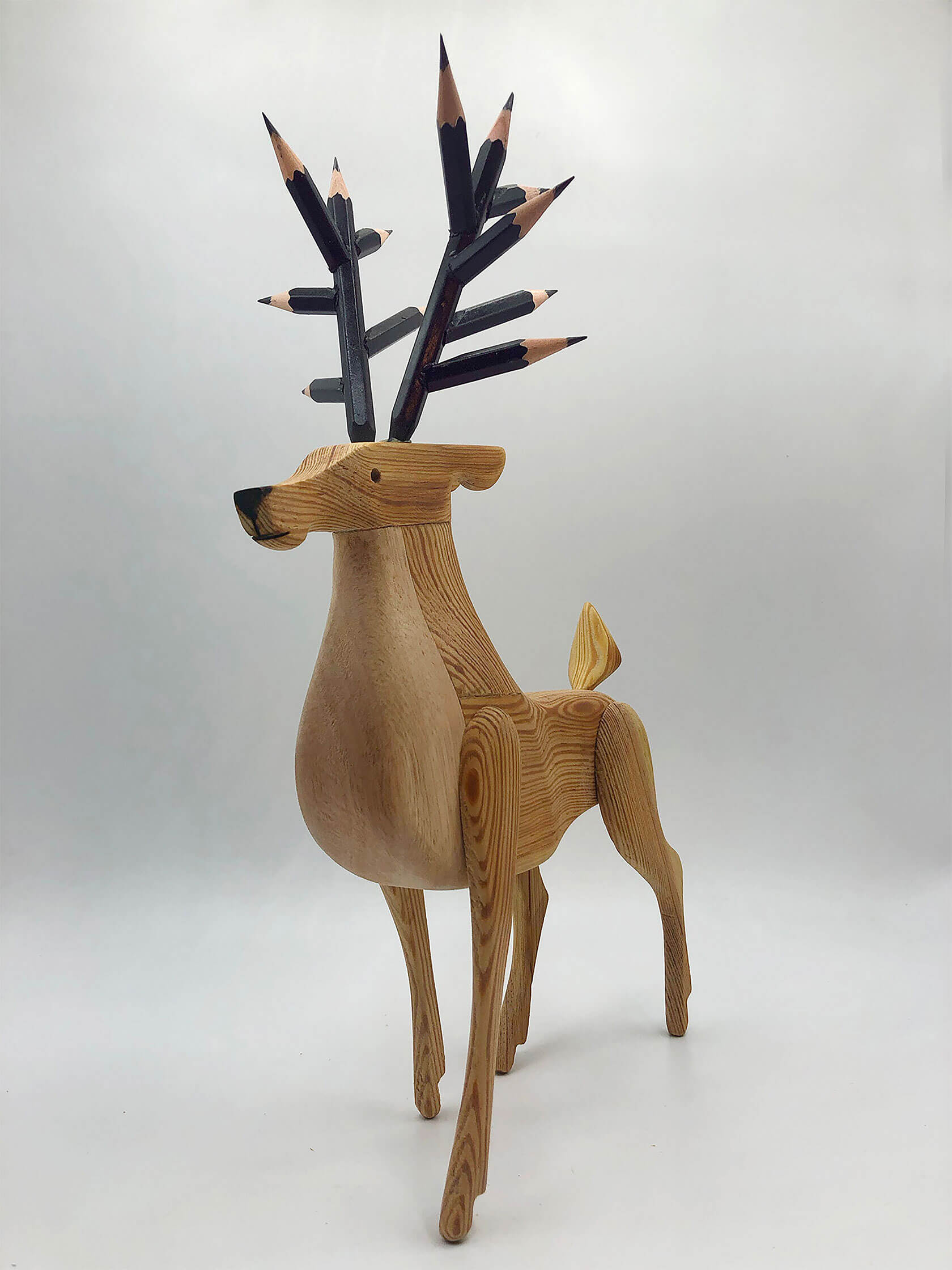 hugo horita:有趣又好玩的木制动物雕塑