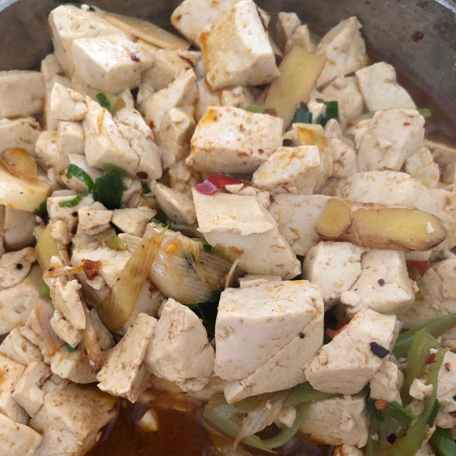 豆瓣酱烧豆腐,鲜香微辣,高钙低脂的美食