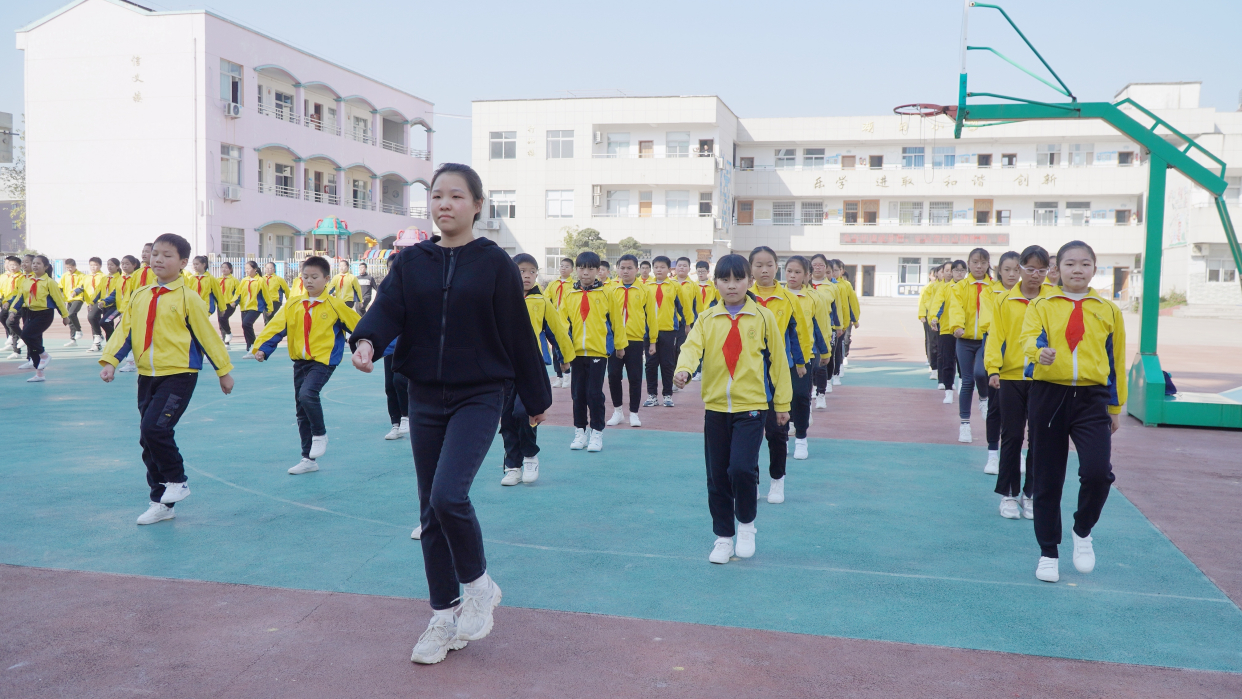 东阳市湖田小学:广播操比赛精气神十足