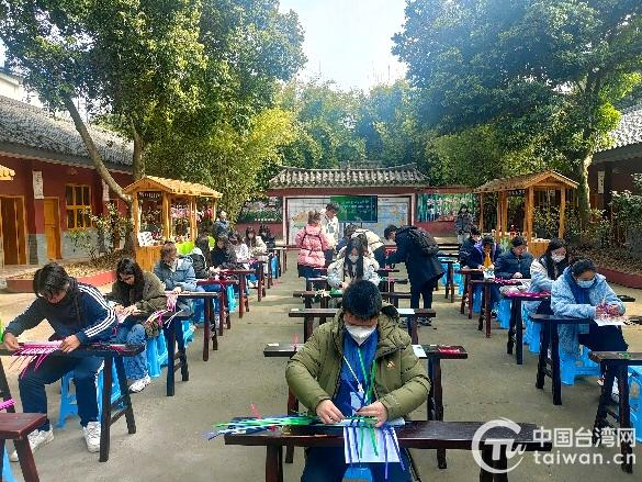 上海台商子女学校师生在川体验天府文化魅力
