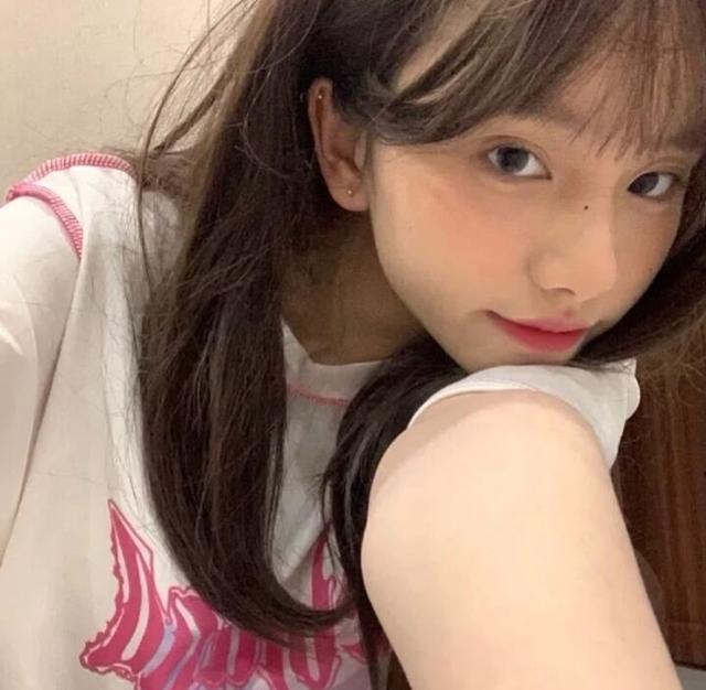 招桃花运的甜妹女生头像