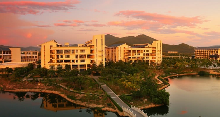 海南热带海洋学院是几本