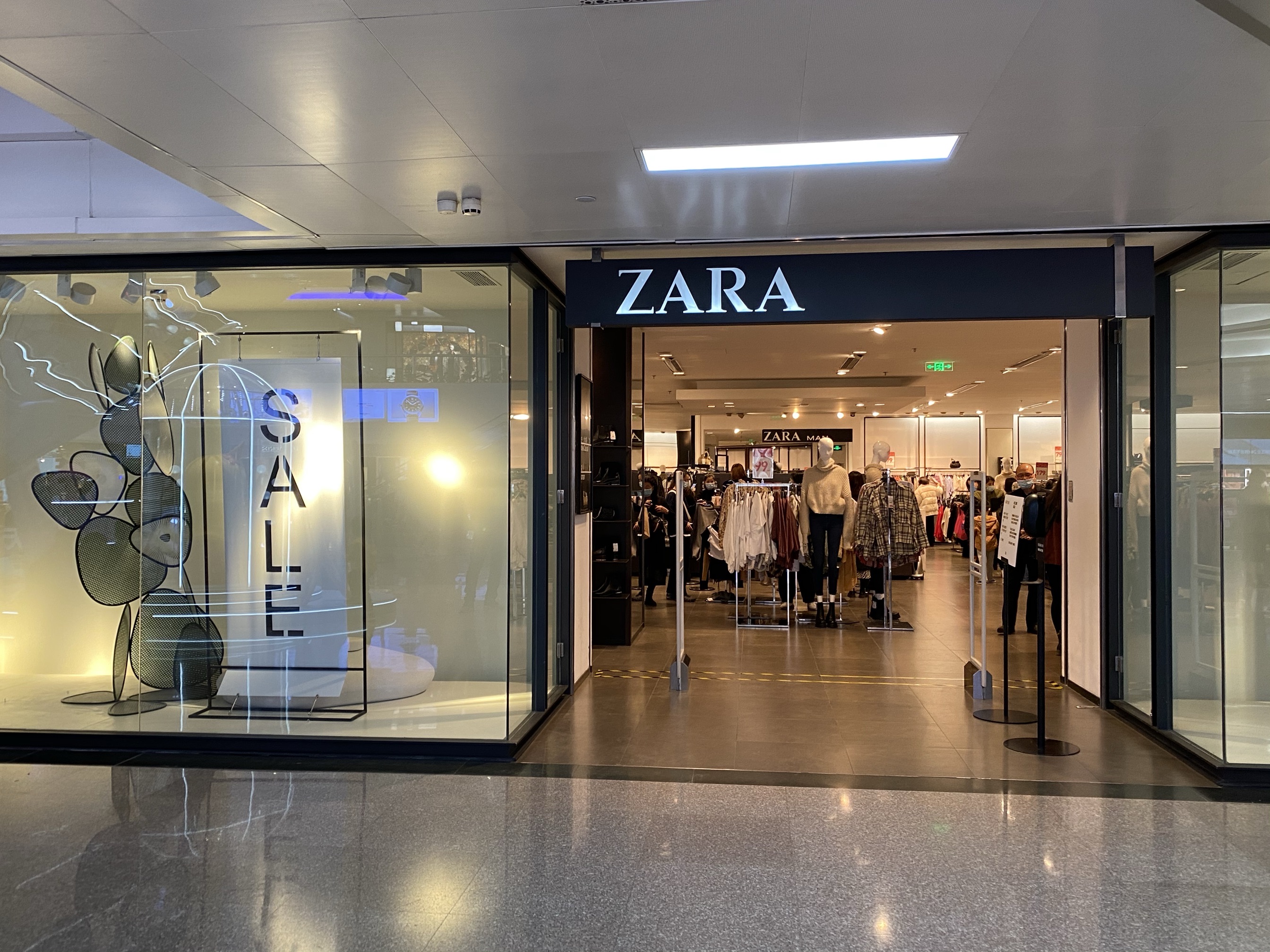 zara店面设计图片