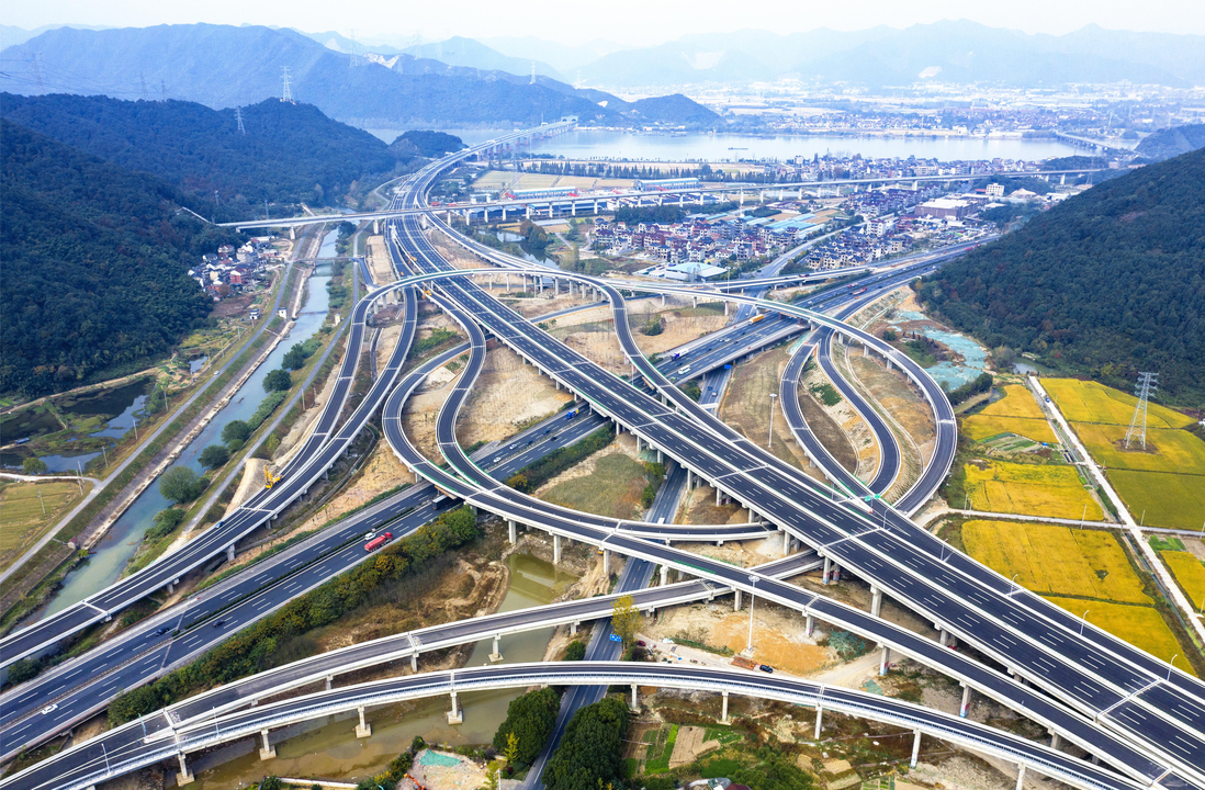 "牵手"五大高速 杭州绕城高速西复线杭绍段通过竣工验收