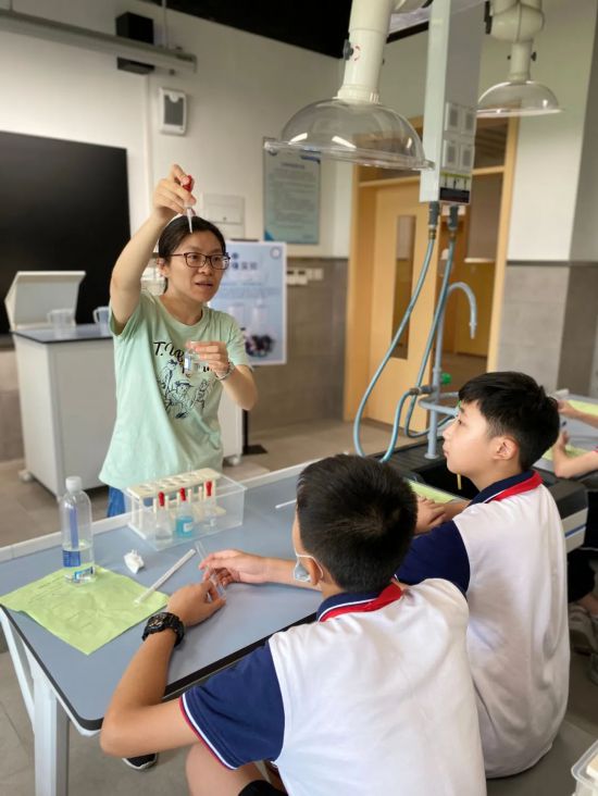 家门口的好初中①|上海市第五中学:"强校工程"让"百年老校"焕发"新生