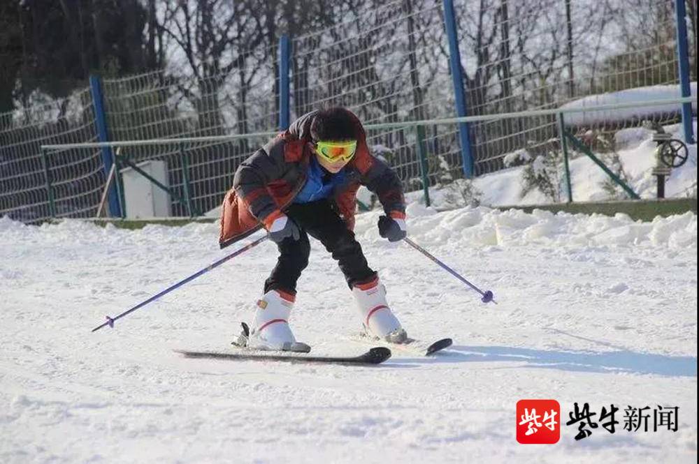 铁山寺滑雪场图片