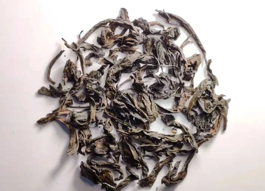 大红袍茶叶的叶型与茶汤高清图集