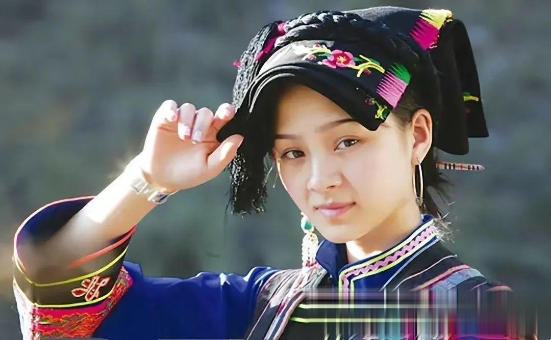 网红"天仙妹妹"尔玛依娜,已嫁人生子,先生是圈外人,宠她如命