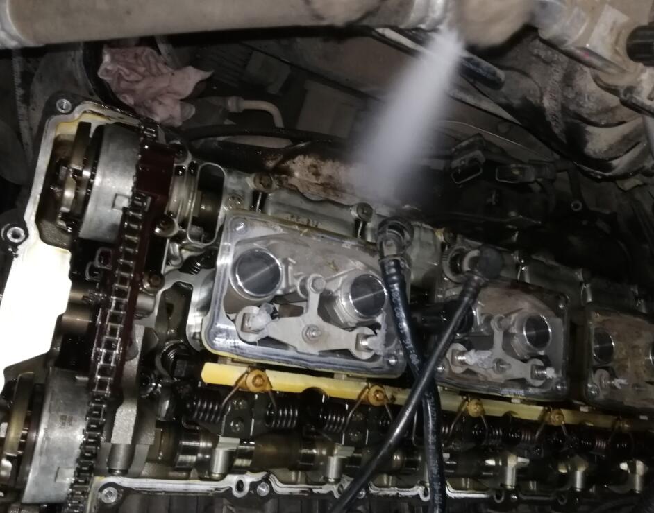 发动机多点电喷和直喷哪个好?