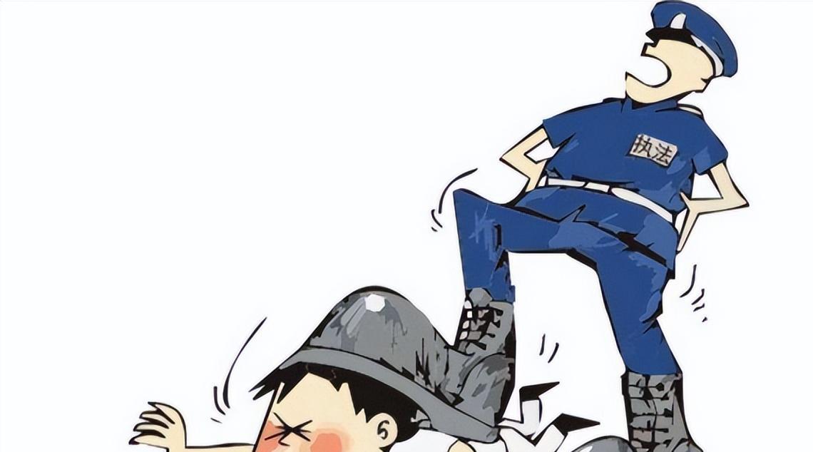 乡镇多名城管殴打商贩?锁喉打倒在地,拍翻手机不让报警