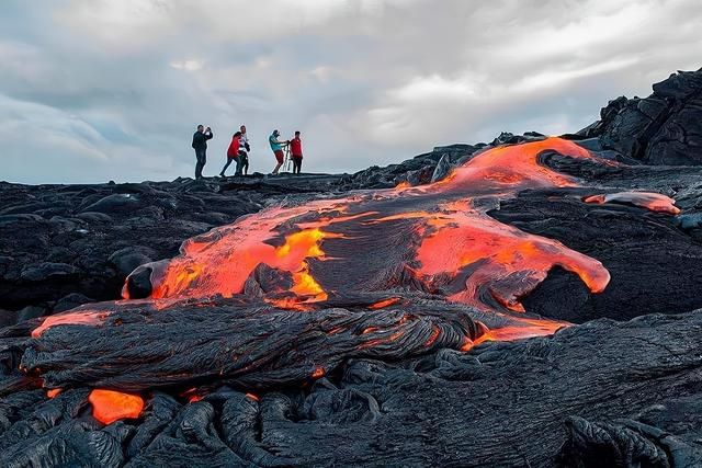 基拉韦厄火山图片