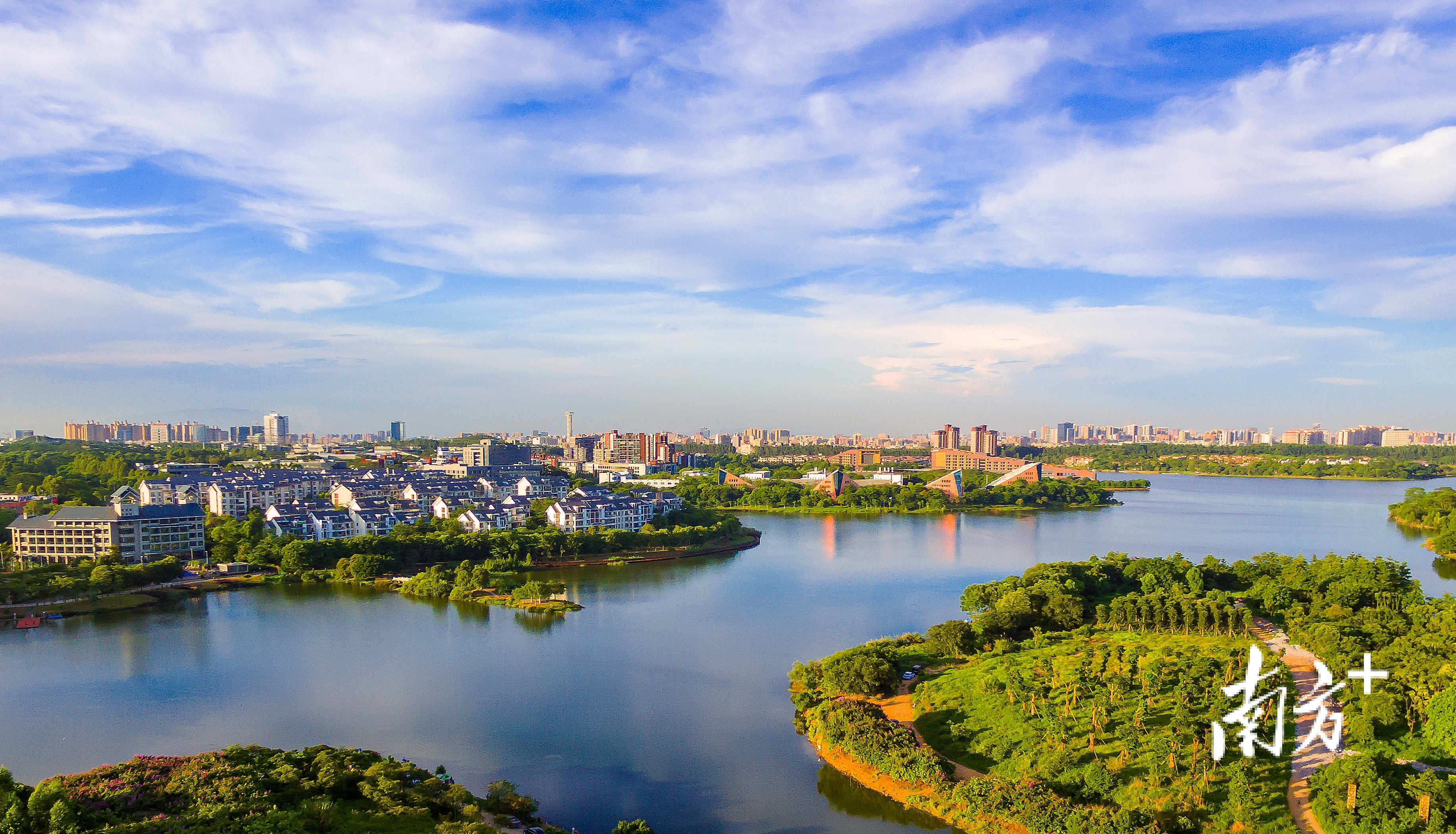 松山湖景点介绍图片