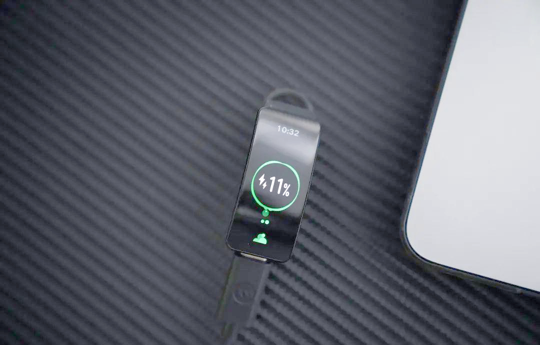 华为 b6 手环:从商务到运动的多重角色选手