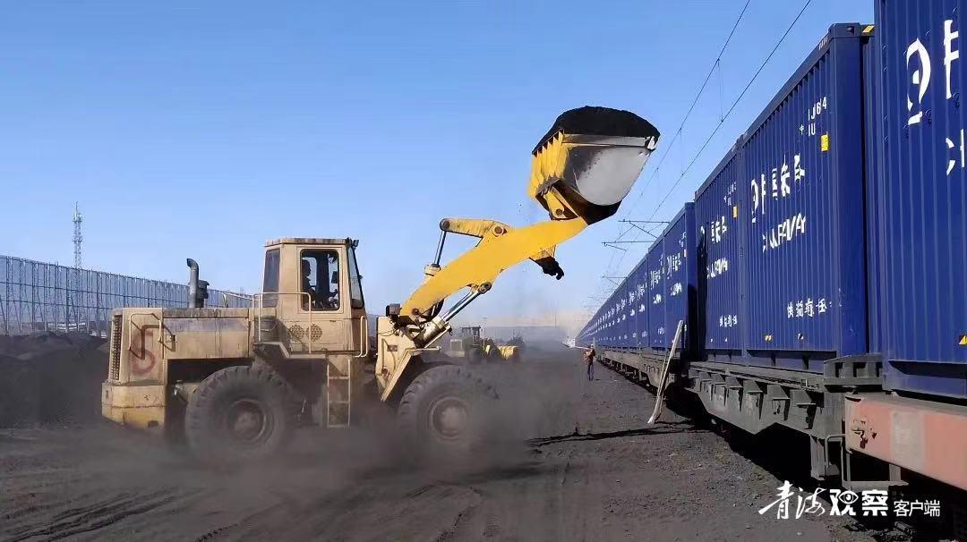 电煤运输马海站:"小班组"也有"大担当"