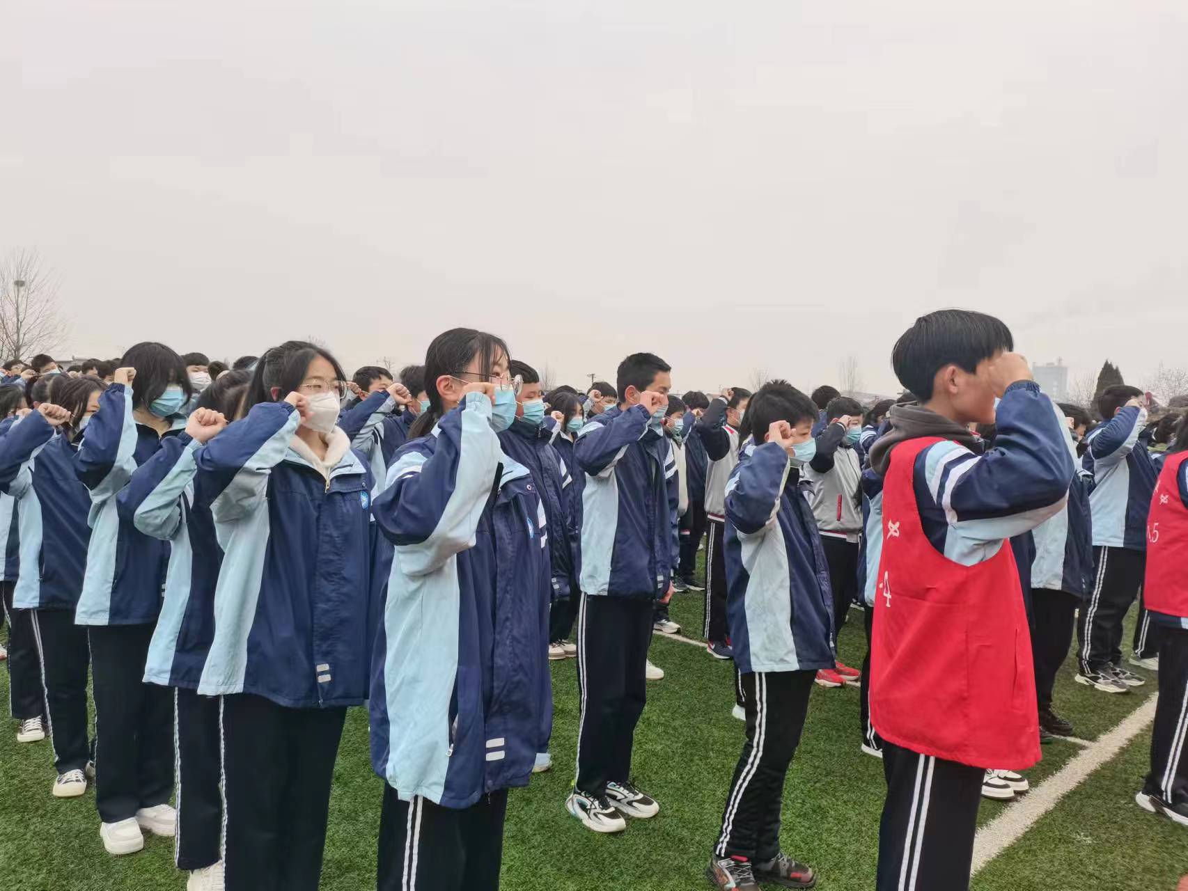 枣庄五中学生图片