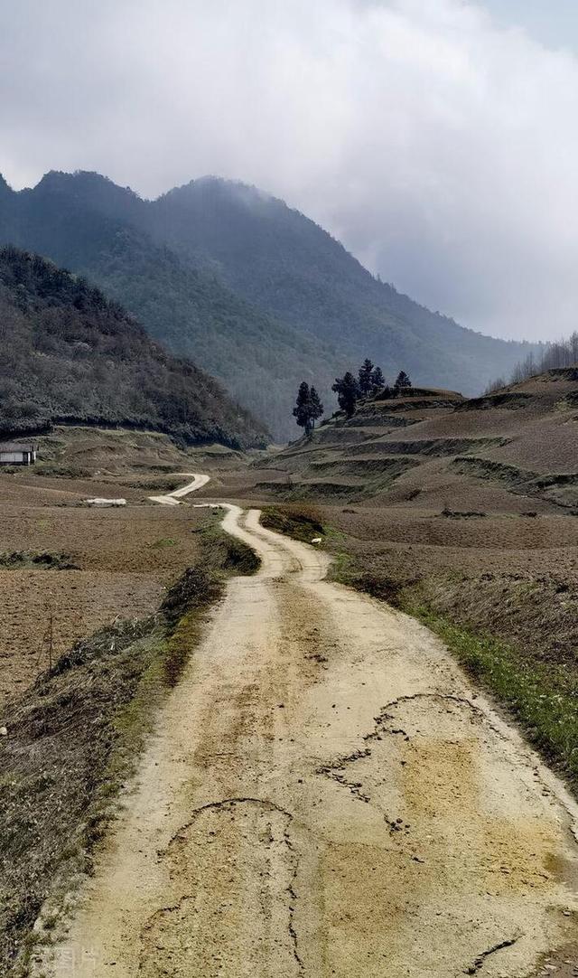 大邑花水湾唐王坝,为什么叫唐王坝?与安史之乱有关