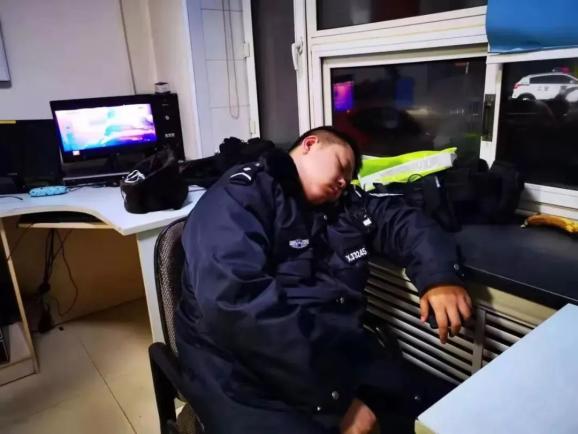 【核心使命2022】世界睡眠日 看看七台河警察蜀黍是怎么睡觉的呢?