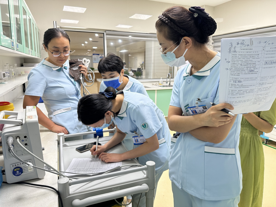 无棣县人民医院护理部开展护理质量提升月系列活动