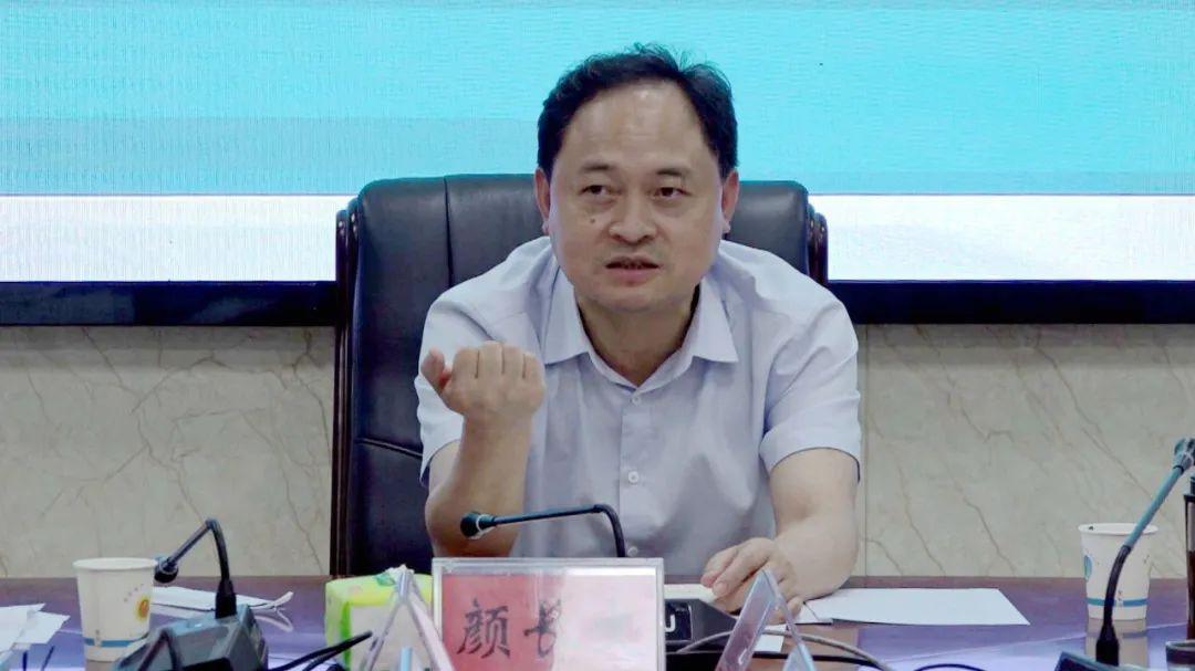 颜长文来安调度防汛抗汛工作