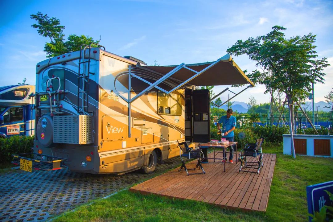 文旅中国|浙江小松坡自驾车营地-车子外面是世界,车子里面就是家