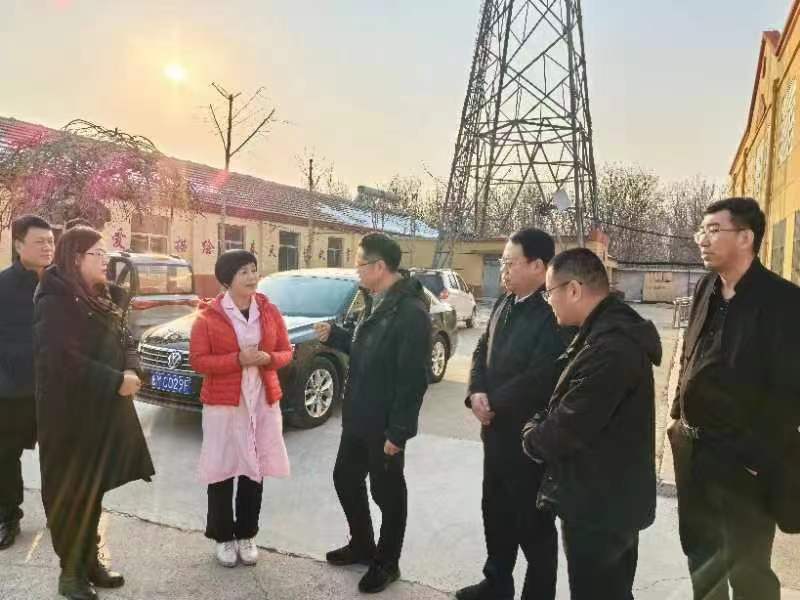 宝韵诗李红雨的照片图片