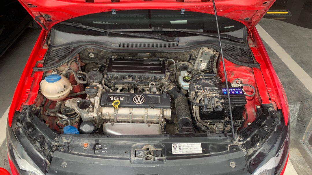 14款大众polo发动机