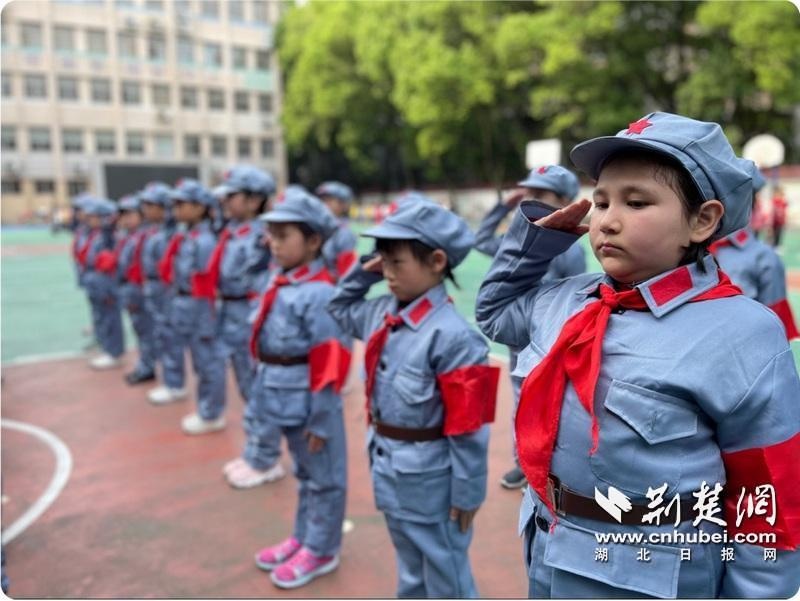 街道口小学图片