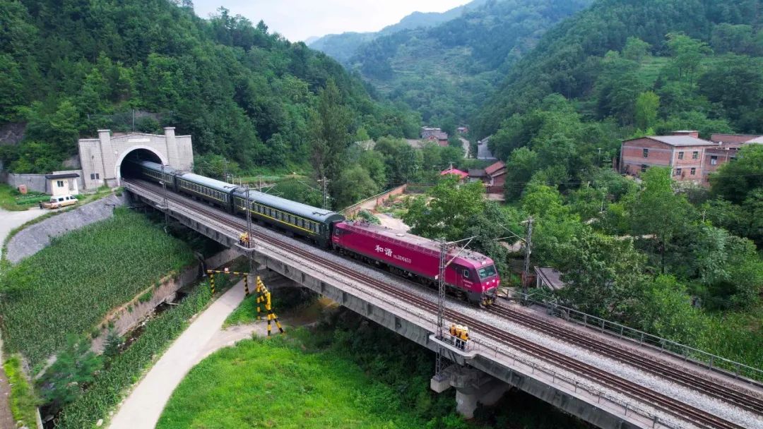 大美小站 | 宁西线上的雪域高"源"