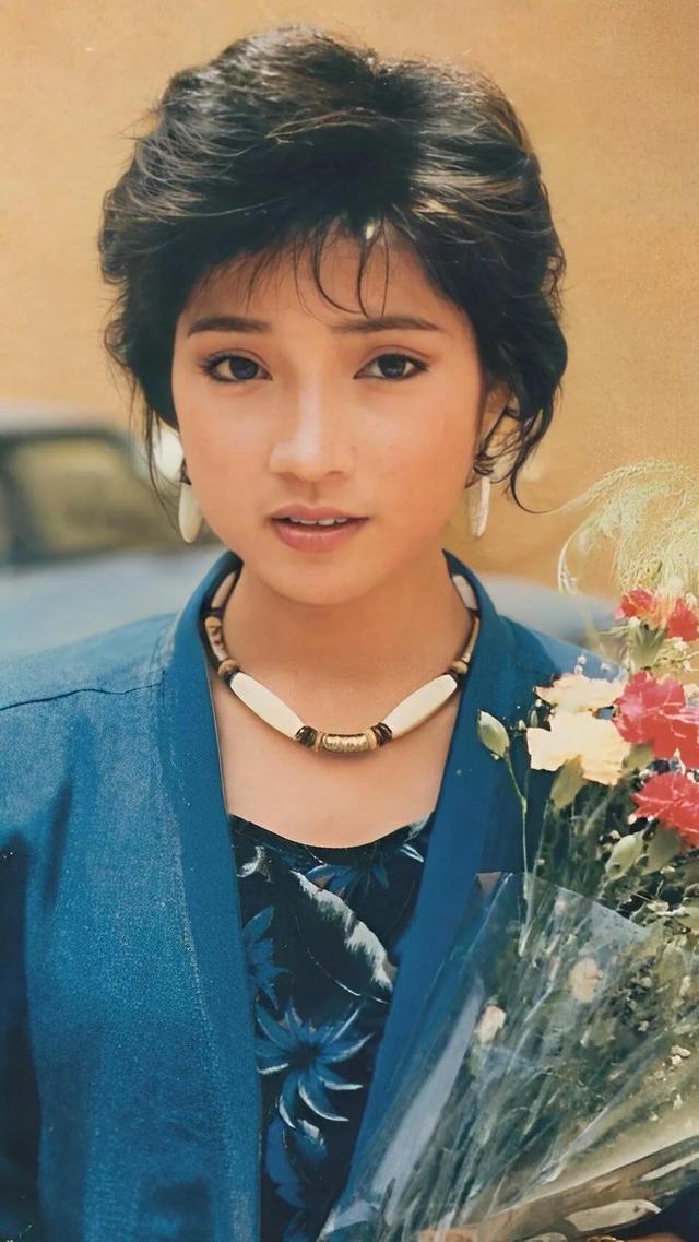 明星怀旧系列图片壁纸～戚美珍