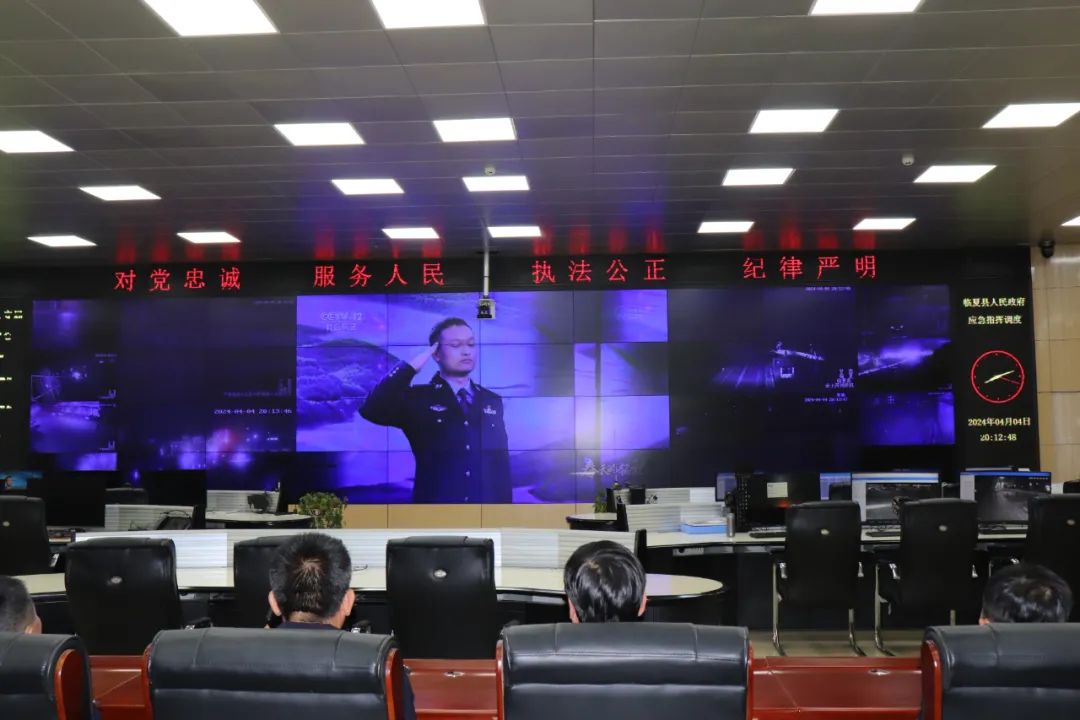 临夏州公安机关组织民辅警收看公安英烈先进事迹报告会