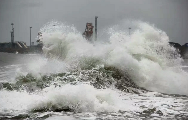 烟台海难图片