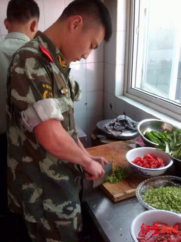 22岁消防员摔成高位截瘫,7年后成b站up主为网友"疗伤"