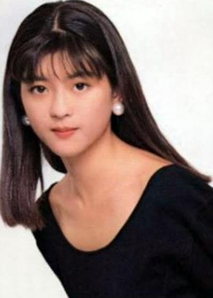 日本艺能界的姐妹花之篇一:中山美穂と中山忍