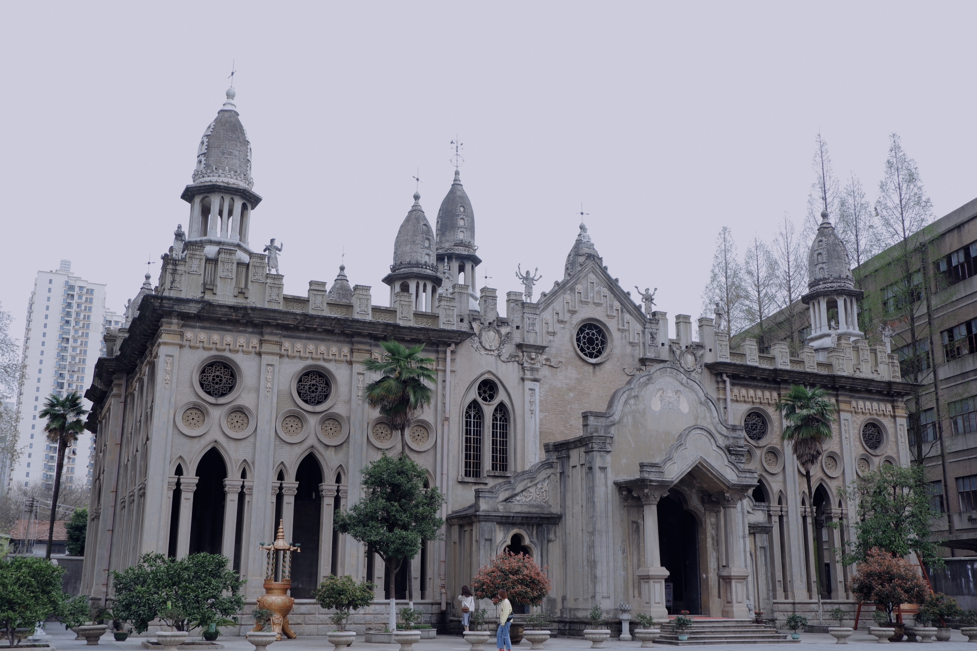 中国百年寺庙竟是欧式建筑,犹如宫殿,被称为汉传佛寺第一奇观