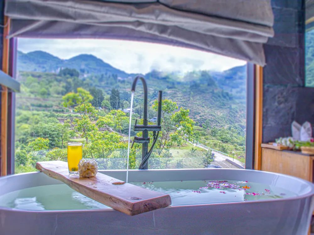 「每日一宿」社边林,星空木屋……藏于高山,隐于山林的大发天渠出圈又