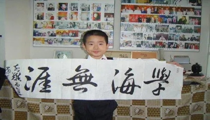 何世龙人民大会堂作品