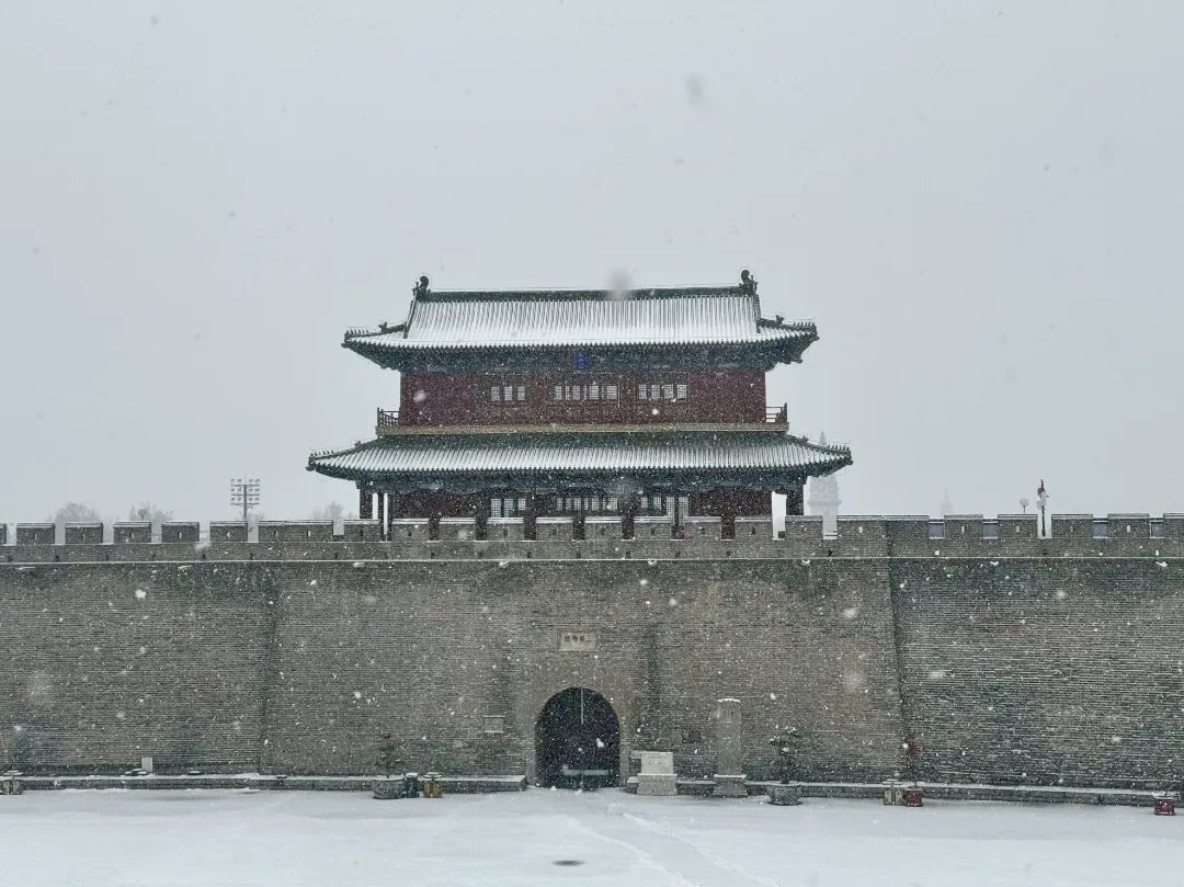 正定南门雪景图片