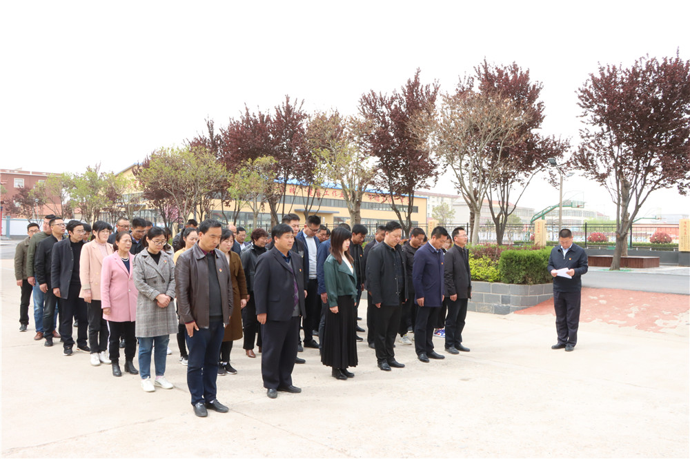 连云港赣榆厉庄镇:展望英雄事迹 学习百年党史