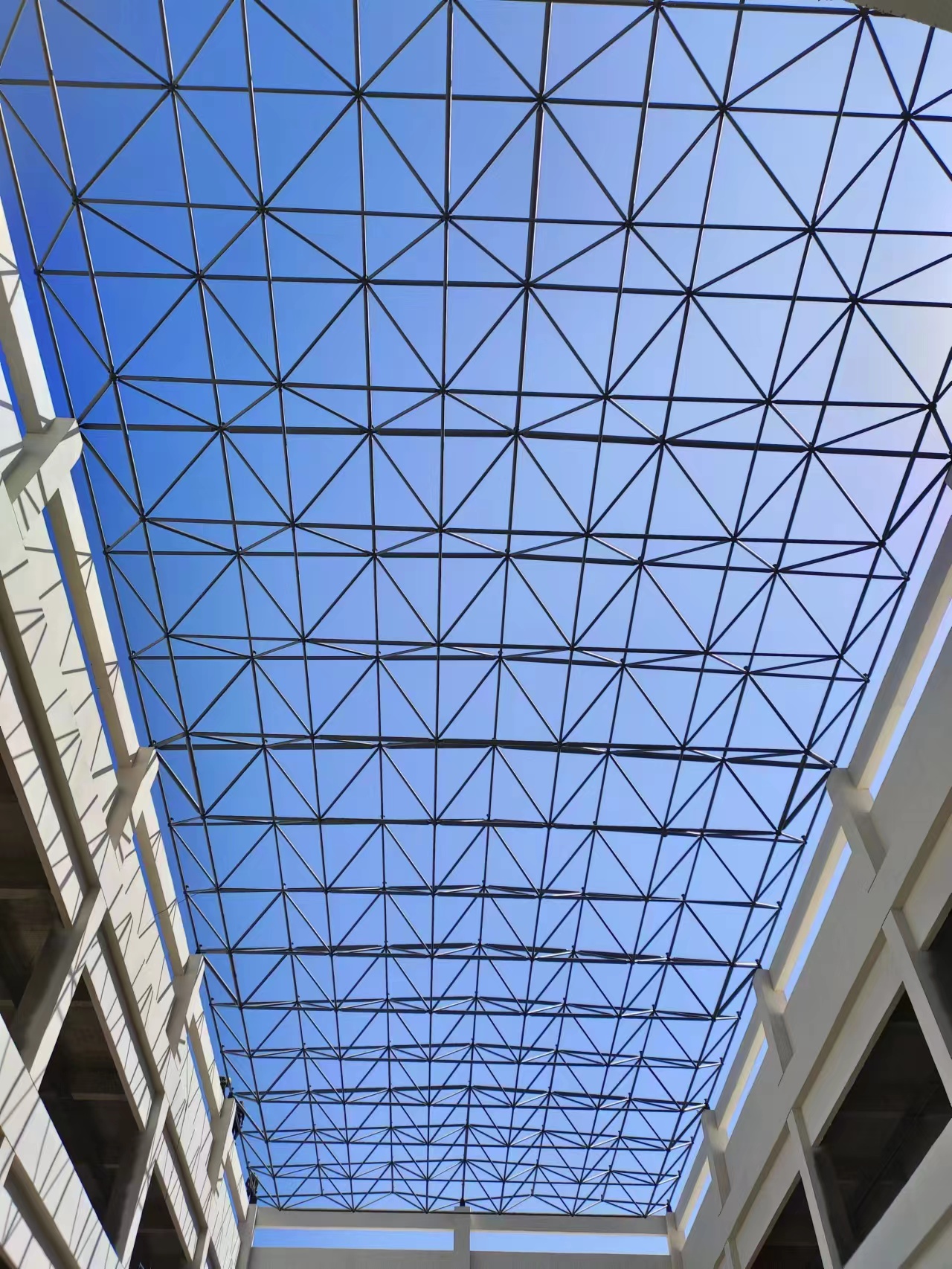 学校食堂网架结构顶棚 大跨度网架加工