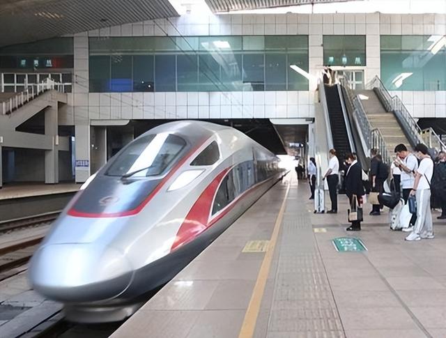 济南青岛两地高铁再加密 图定每日开行动车组达138列