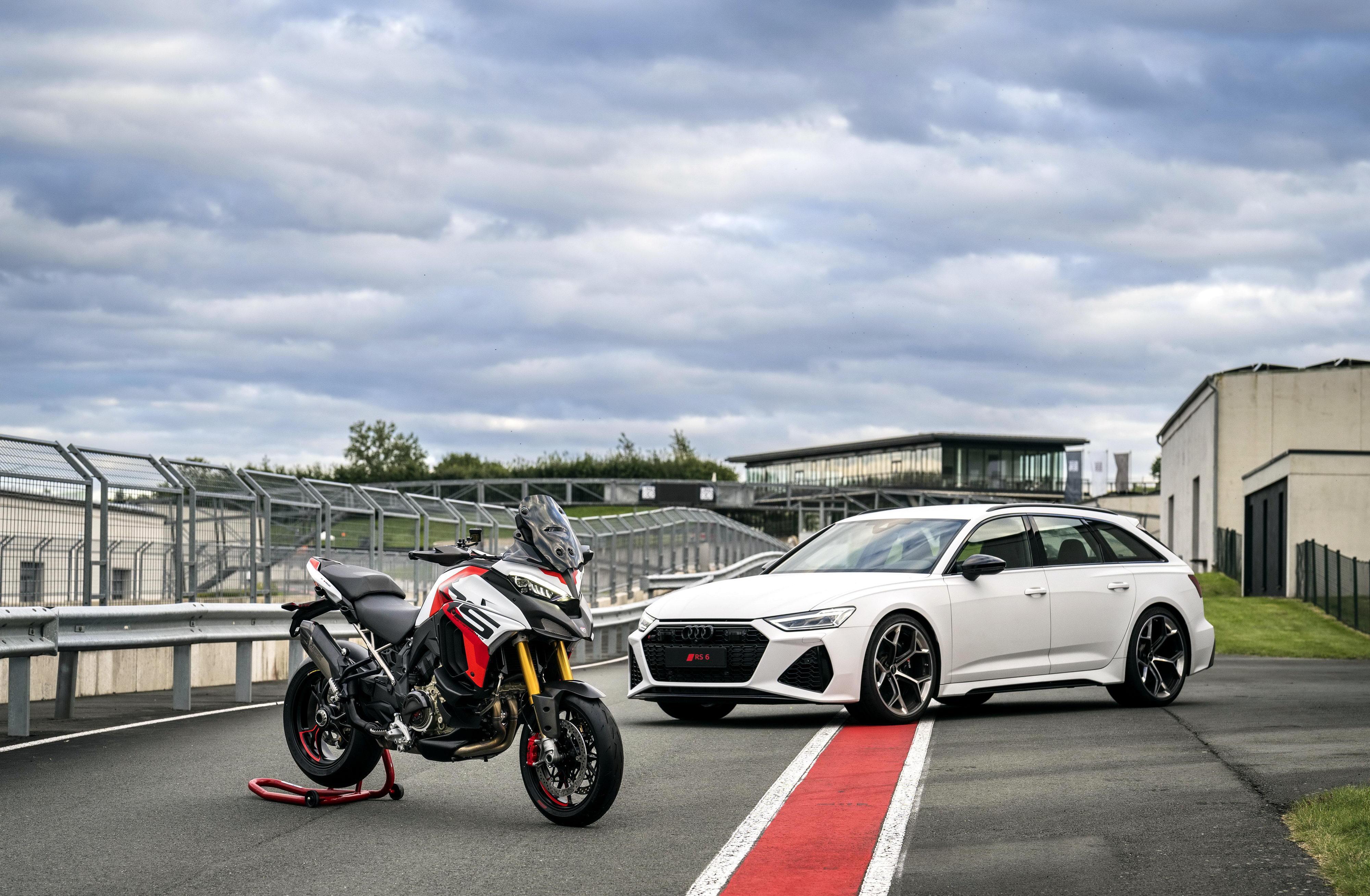 震撼!揭秘杜卡迪2024 multistrada v4 rs跑车引擎的户外精彩镜头