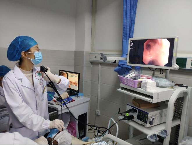 「道县庆祝第五个中国医师节系列报道之十八」王兰英:填补道县中医