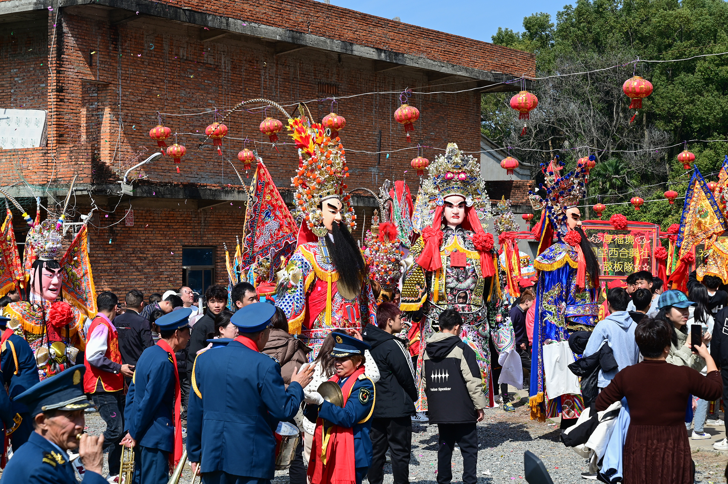 井都镇神山村游神图片