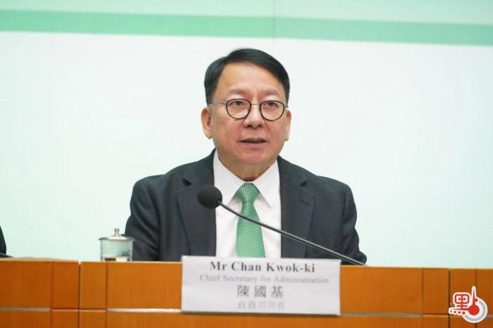 香港政务司司长:人才计划收逾18万份申请 已超额完成今年目标