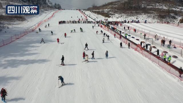 开放高级滑道曾家山滑雪场等你来挑战