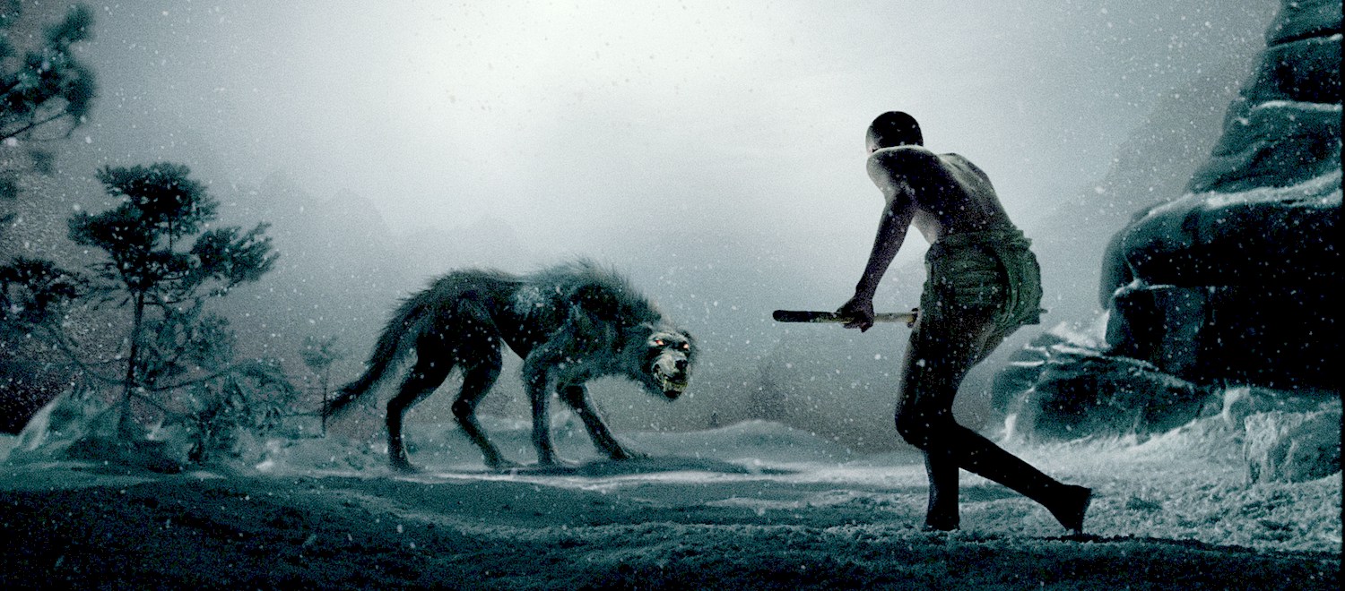 人和狼搏斗,谁更有胜算?如果手里有棍棒,结局一样吗?