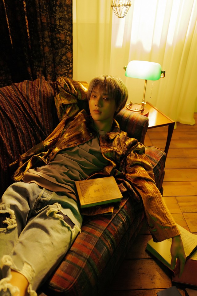 艺声回归银赫惊喜送咖啡车应援!新歌mv《精神病》女星甜蜜晒爱