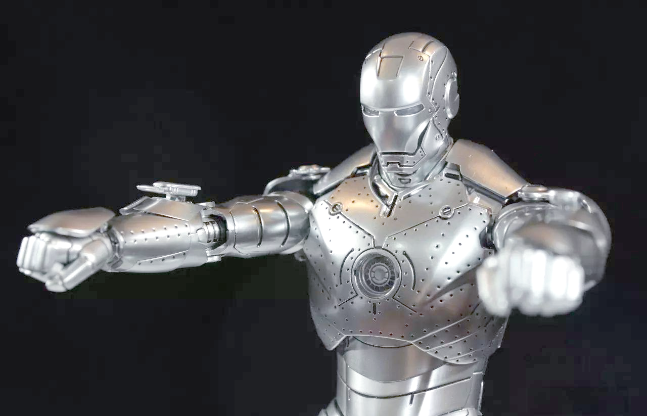 钢铁侠mk2测评:细节还原与可动性引关注