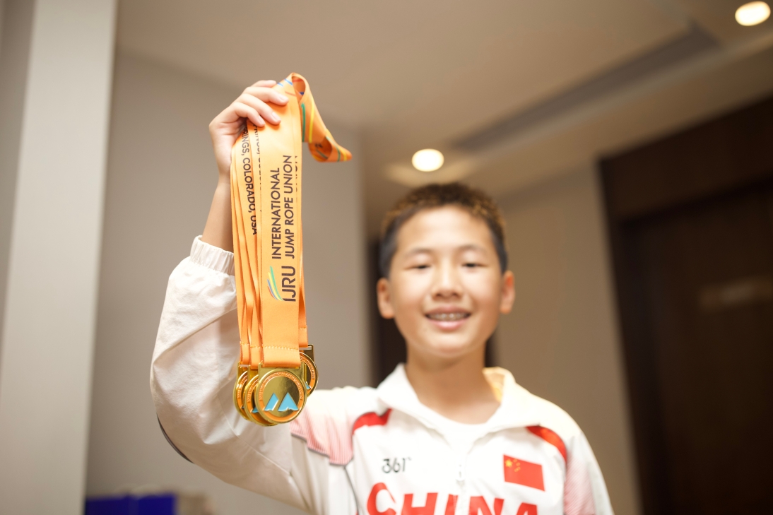 世界跳绳锦标赛勇夺14金!广州花都跳绳健儿载誉凯旋